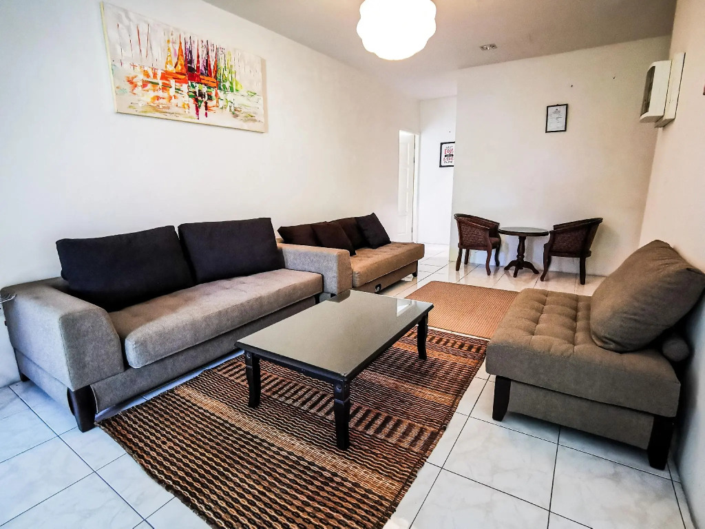 Natol Homestay - Kuching Home Penthouse Airport Road
