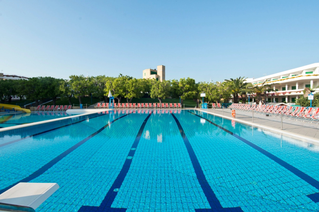 Hotel Villaggio Cala Corvino