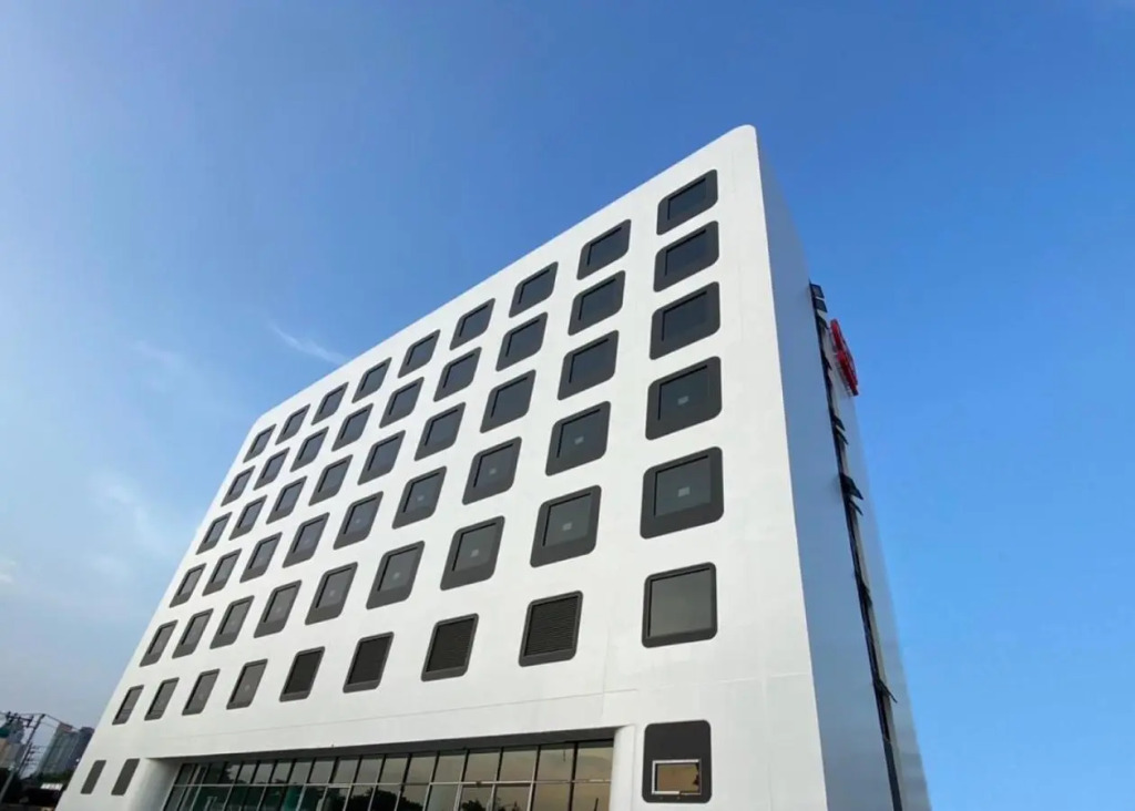 GO Hotel Si Racha at Central Si Racha