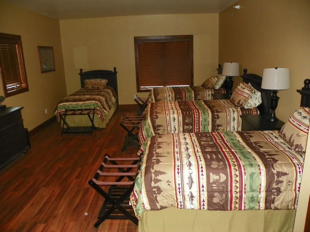 Dakota Prairie Lodge & Resort