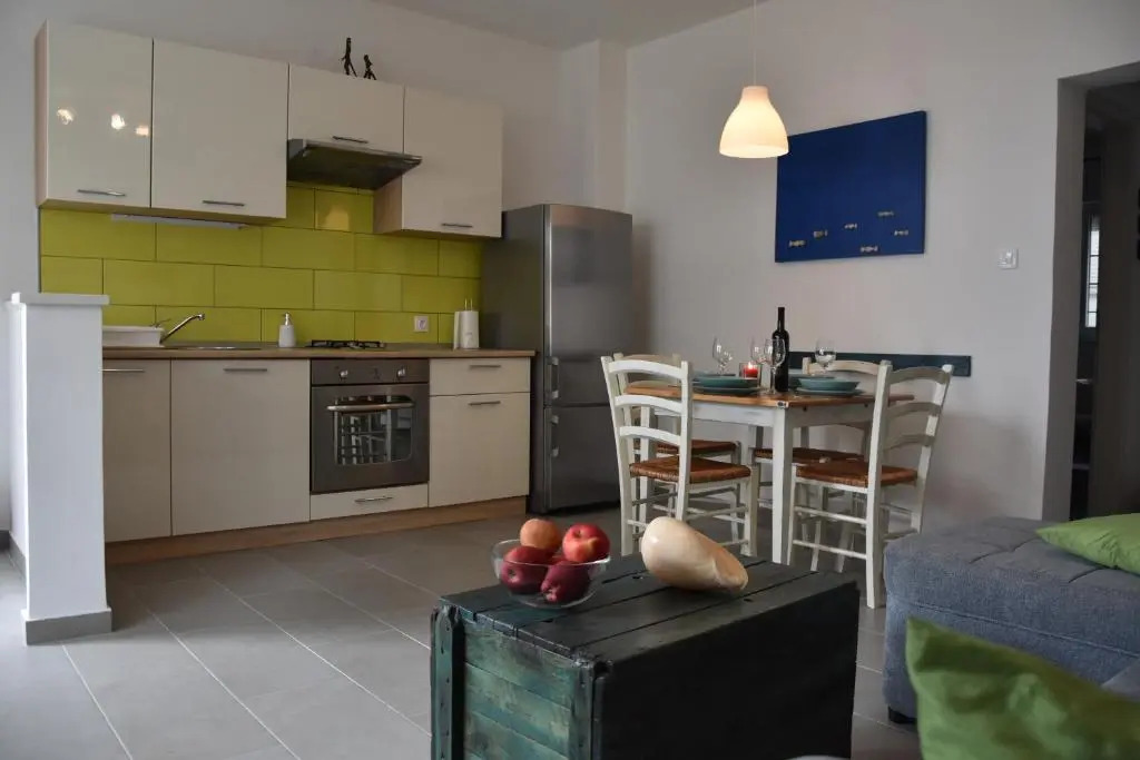 Apartman Vitamare 160 m from the beach