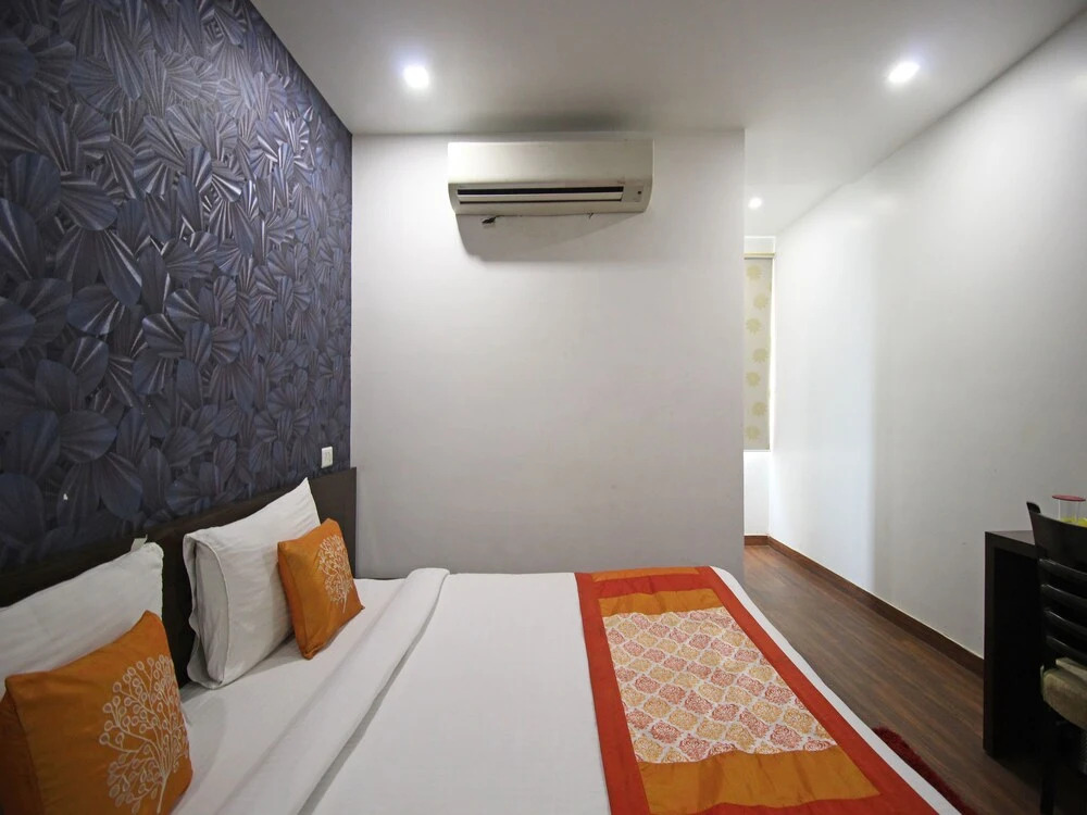 Capital O 6772 Hotel Mukund