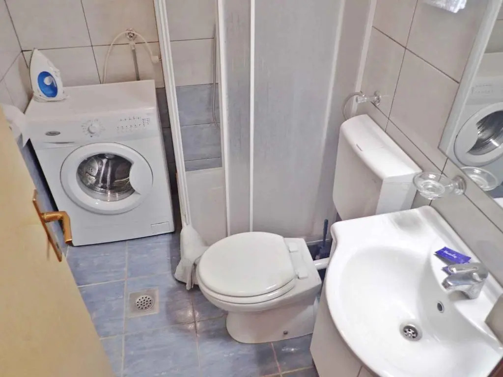 Apartments in Jasenice 41709