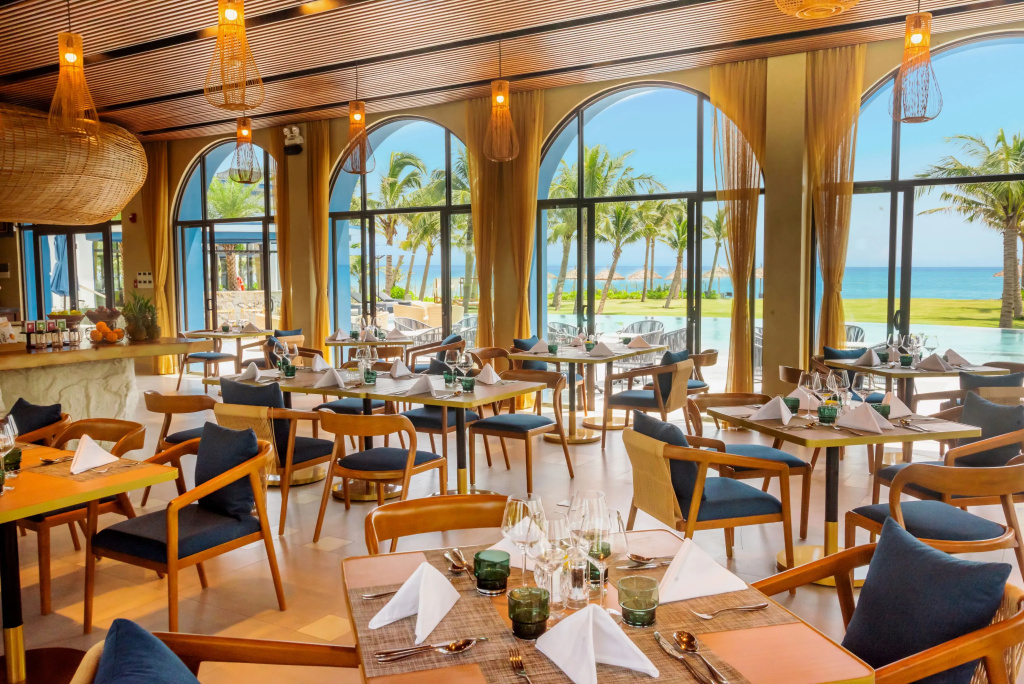 Royal Beachfront Villas & Spa Hoi An Danang