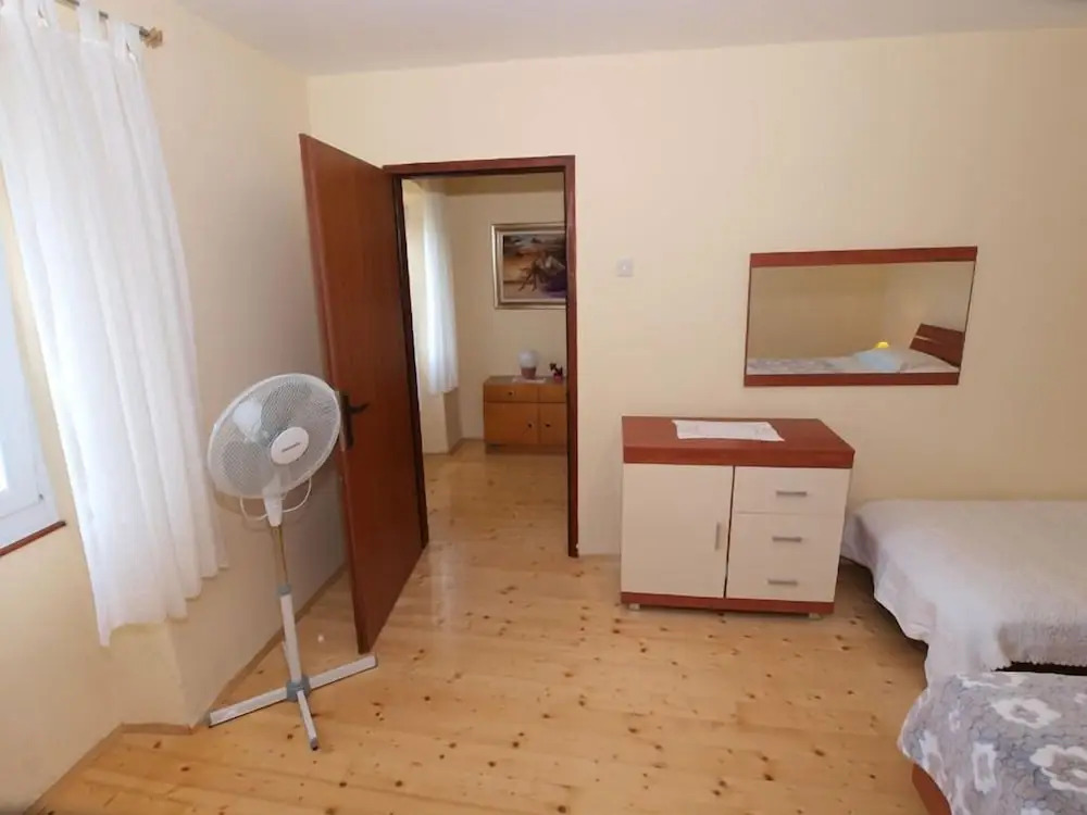 Apartment 722
