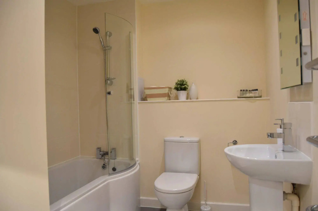 Morland House Apartments