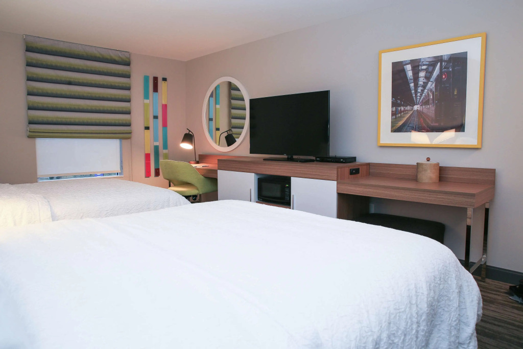 Hampton Inn & Suites Mount Laurel/Moorestown