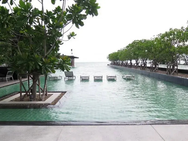 Reflection Jomtien Beach Condo by Dome