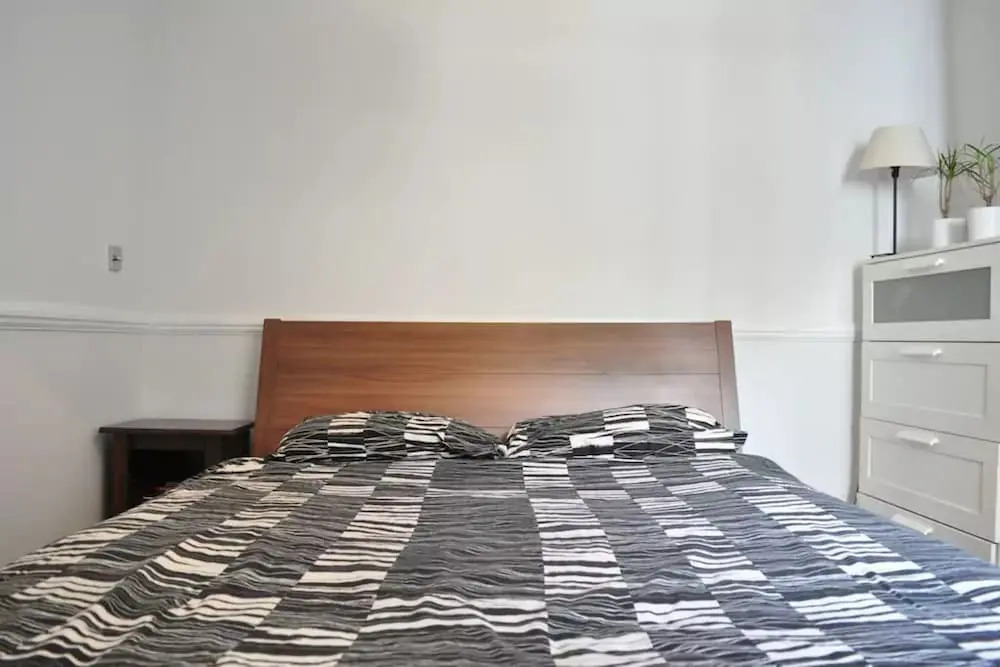 Modern Zone 1 London Apartment