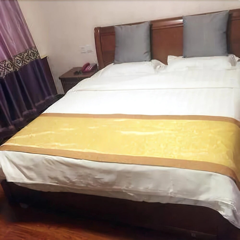 Linfen Yu Garden Hotel (Linfen Gulou Pingyang Plaza)