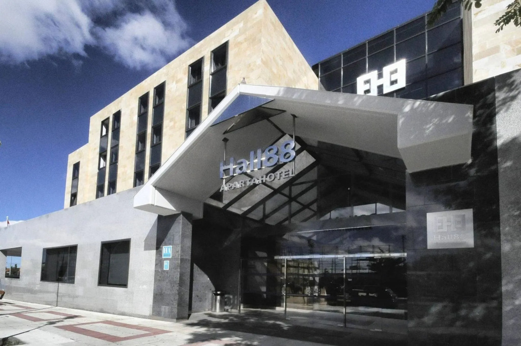 Zenit Aparthotel Hall 88