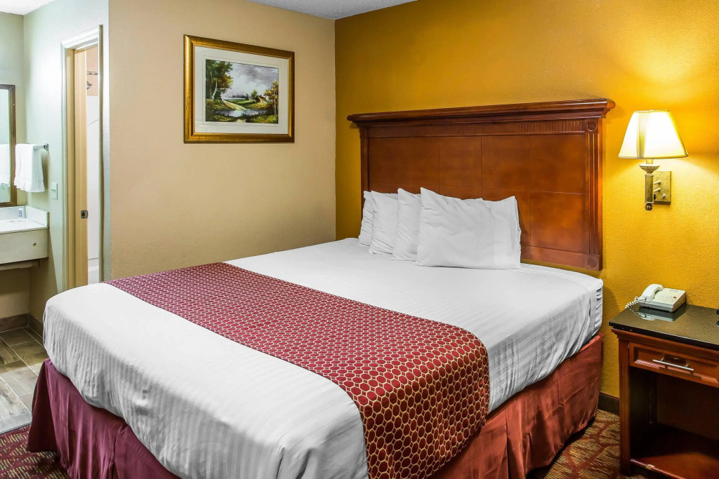 Rodeway Inn Goodlettsville South
