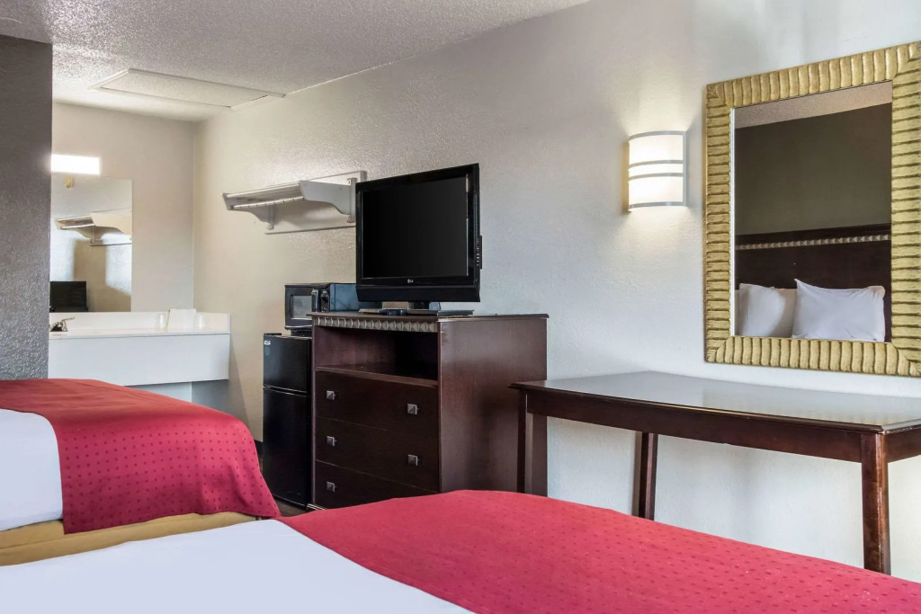 Rodeway Inn