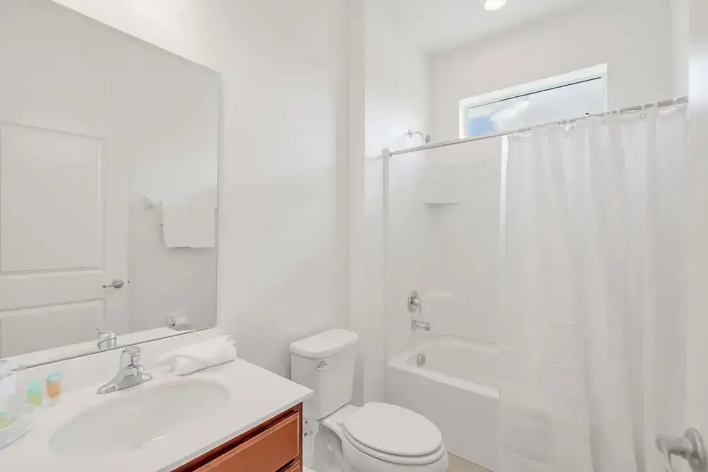 Upstay: Resort Villa w Pool & Cinema Near Disney