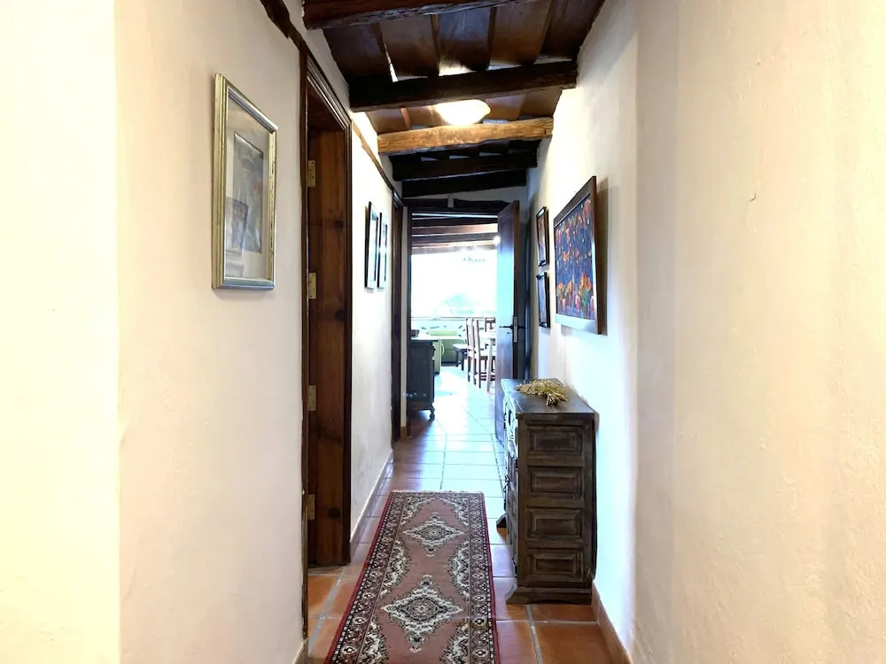 Casas La Paredita