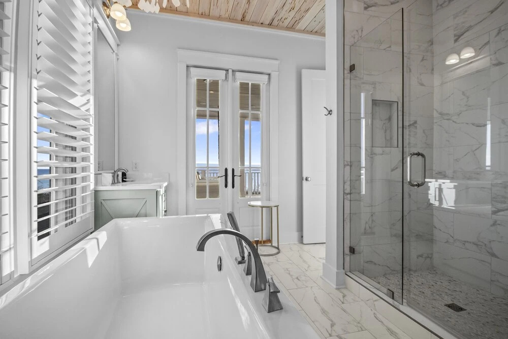 Buckeye On The Beach Gulf Front Seaside, Fl Right Next To Town Center, Sleeps 10! 4 Bedroom Home by RedAwning