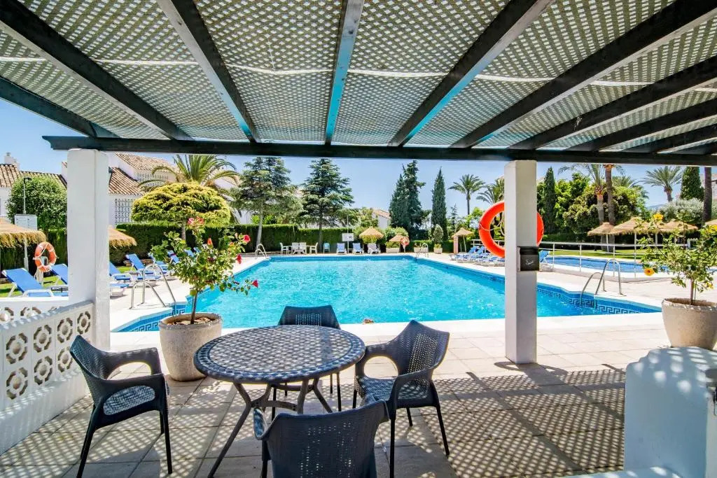 MA2- Sea views, walking distance to Puerto Banus