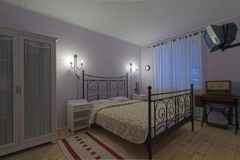 Villa v Vvedenie