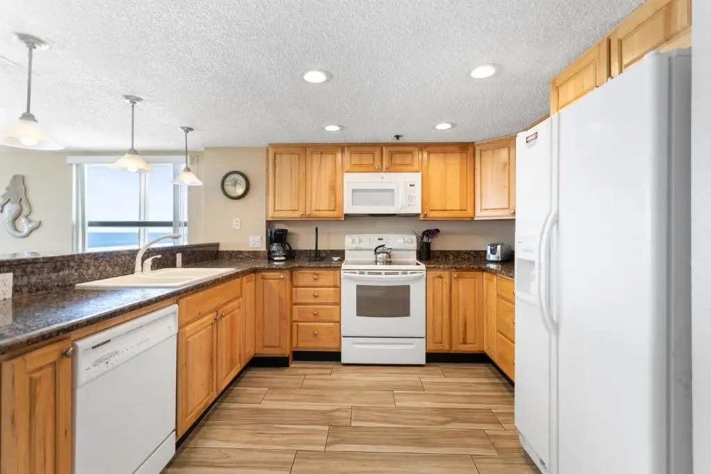 312 Beach Place Condos