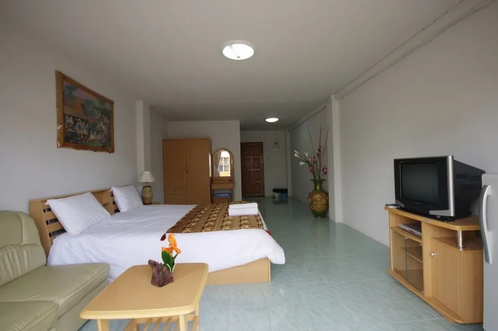 Malee Beach Guest House