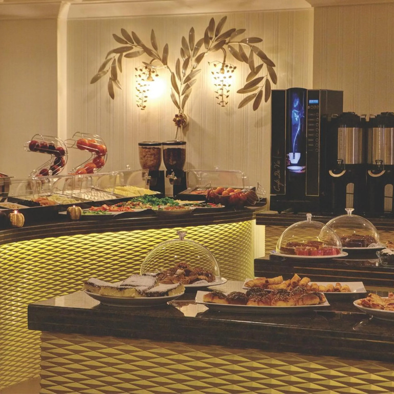 Susuzlu Atlantis Hotel
