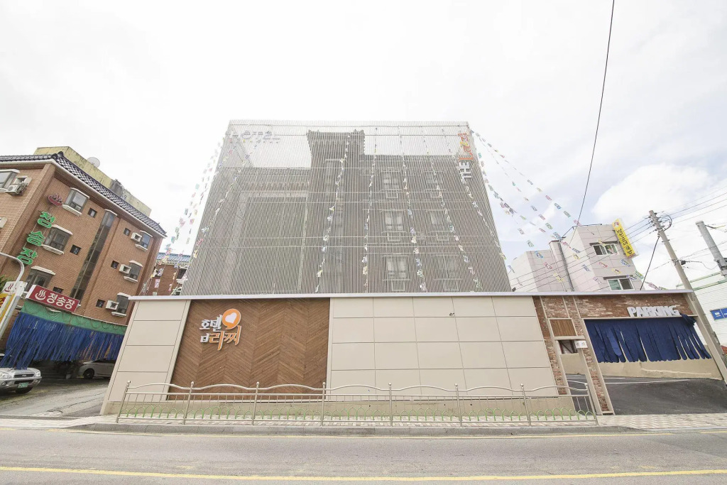 The Lazzi Hotel Dongnae