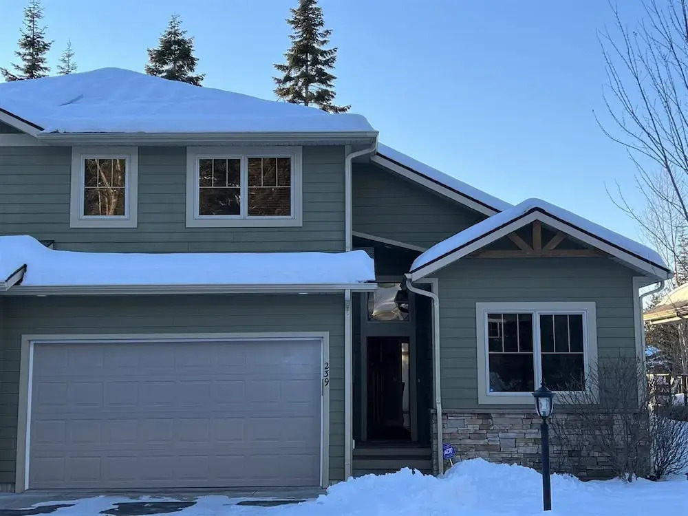 Ol239 Meadow Lake Country Escape