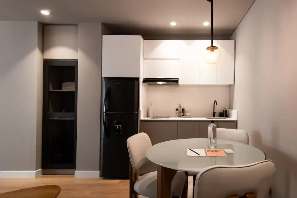 w Fantastic Loft w/ Modern Balcony in Unicentro