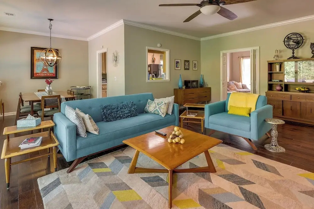 North Bentonville Vacation Rental Near Bike Trails