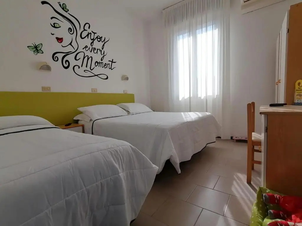 Kristalex Pet Friends Hotel