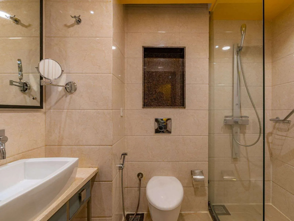 The Hosteller Bangalore, Brigade Road
