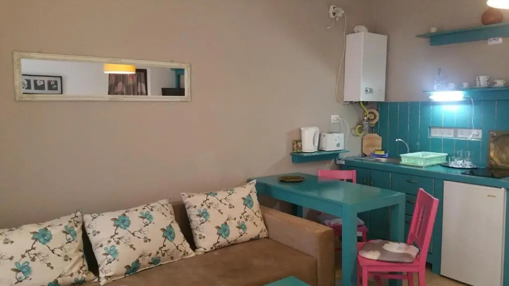 Lucas 38 Apartments