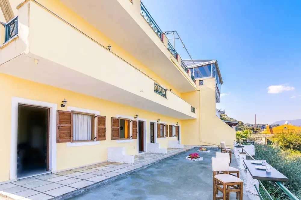 Kommeno Seaside Studios