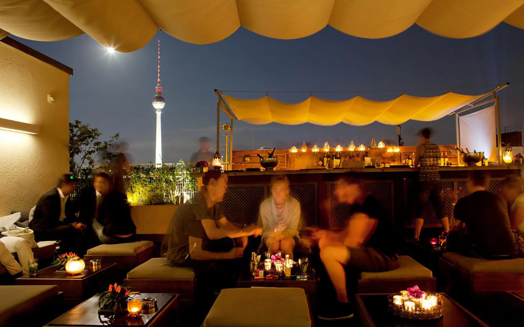 Hotel AMANO Rooms & Apartments