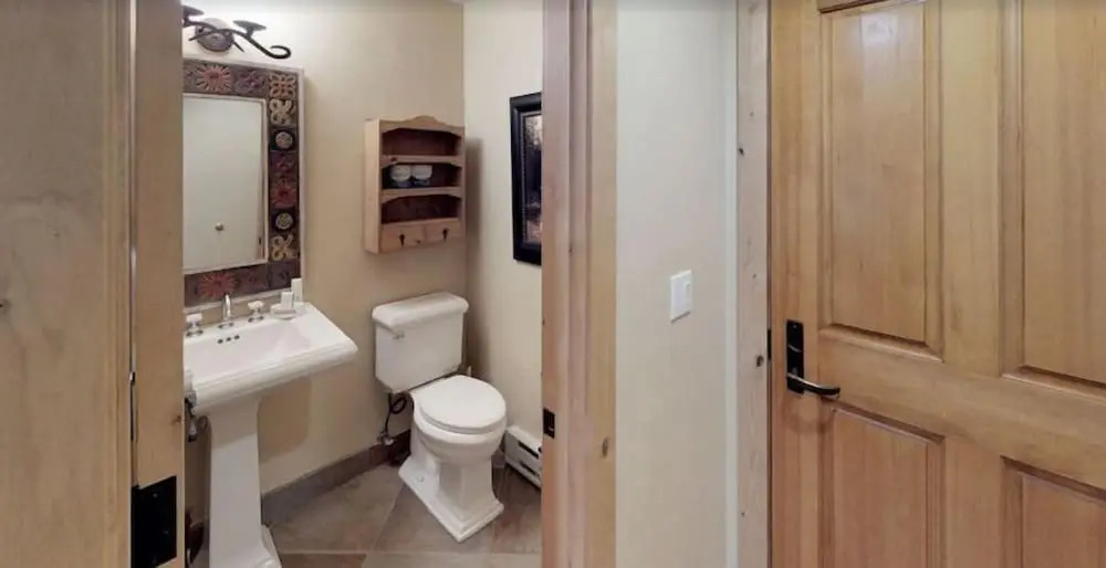 3 Bedroom Residence in Cascade Village Next to Chair Lift 20 and Shuttle Services to Vail Village