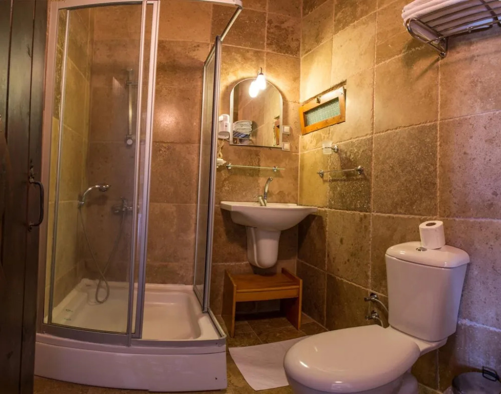 Kirkit Hotel