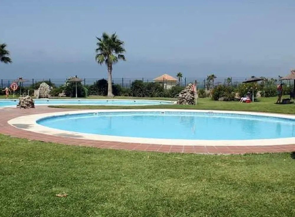 Apartment - 2 Bedrooms with Pool - 103403