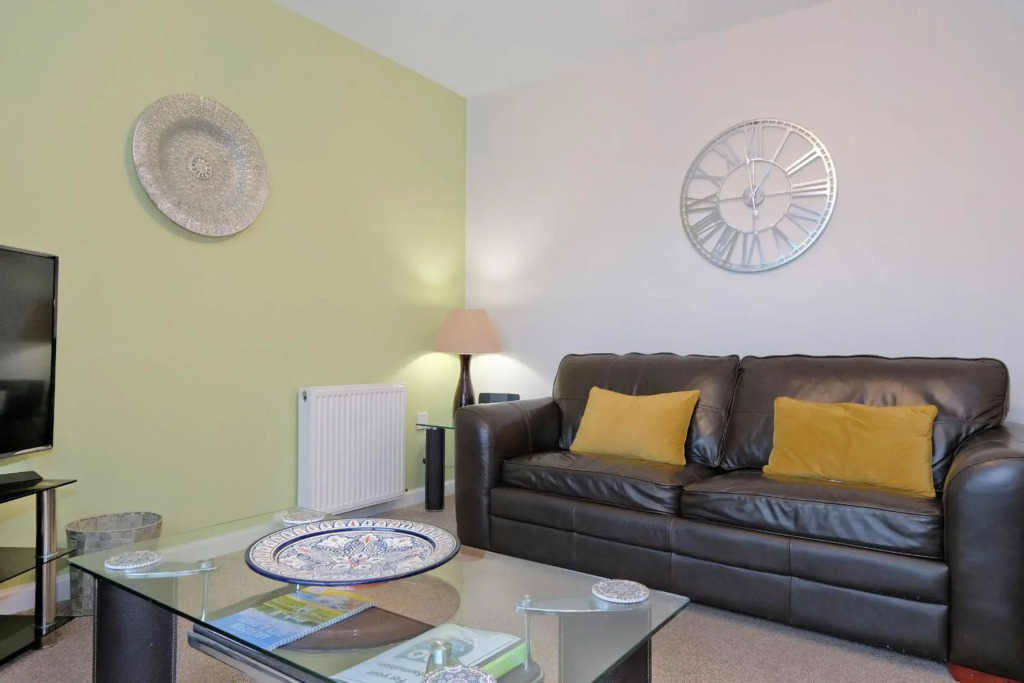 Netherhills Apartment