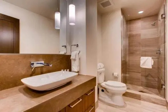 Vail Lion 1 Bedroom Mountain Vacation Rental Just Steps From the Eagle Bahn Gondola