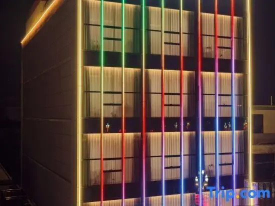 Elong R.YUN Hotel