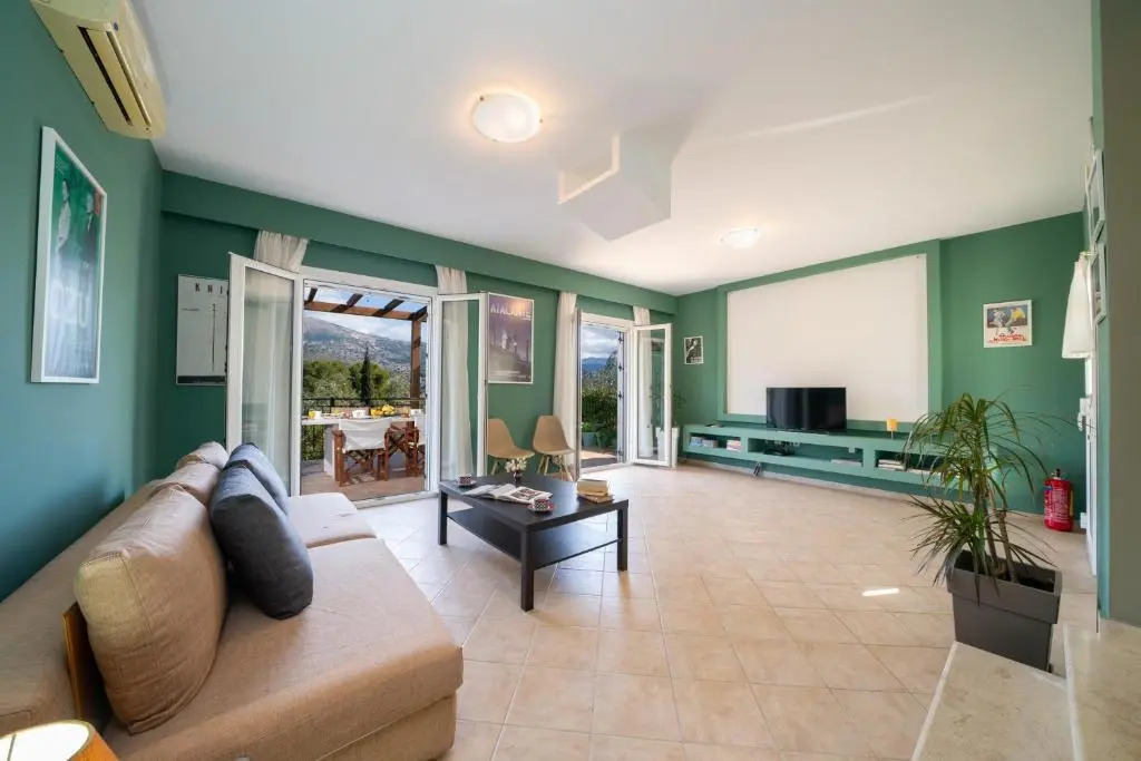 Cinema Themed House in Argostoli