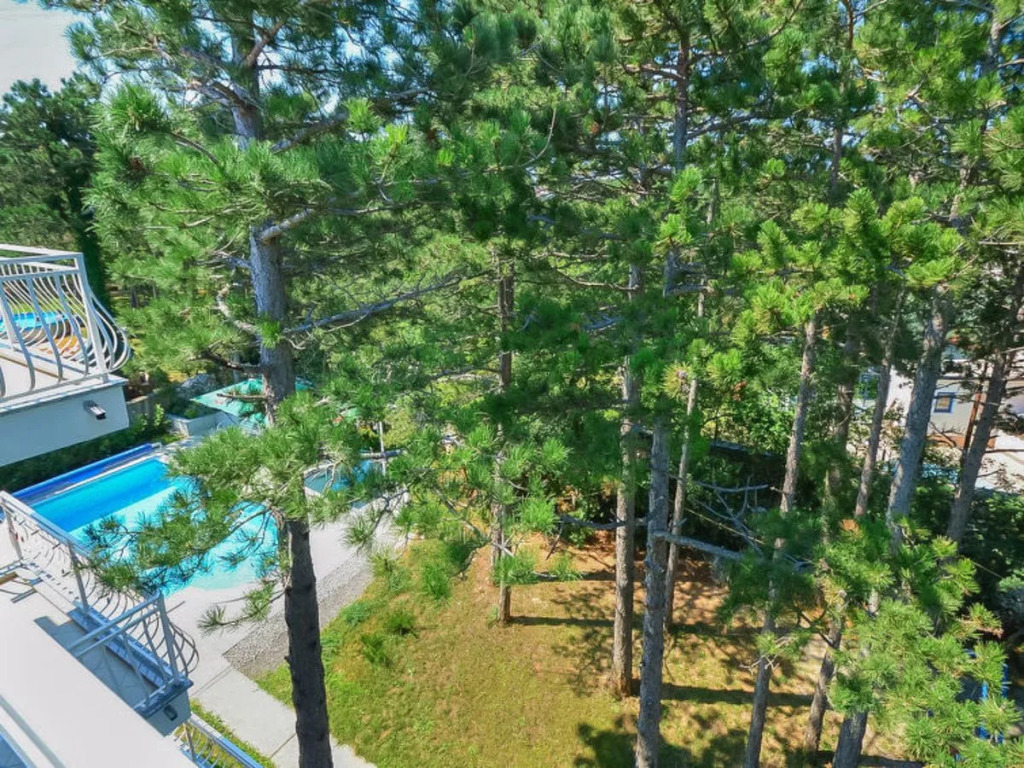 Apartment Fuma St.Georges-de-Montclard 18265