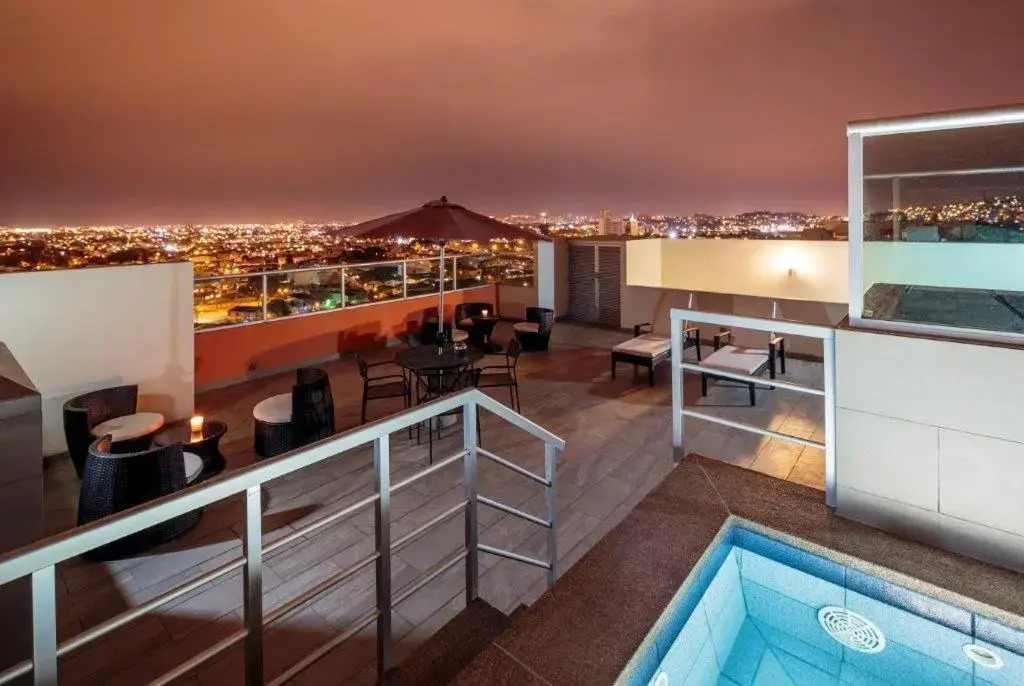 2 room department (5 people). Private exclusive area in Guayaquil