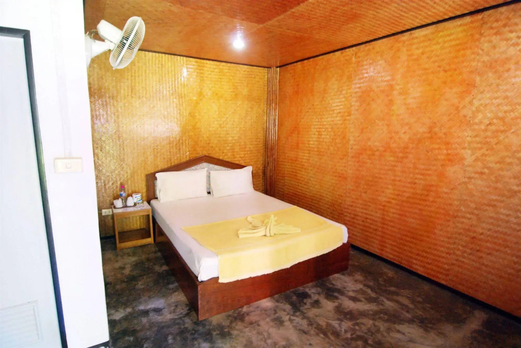 Lanta Coral Beach Resort