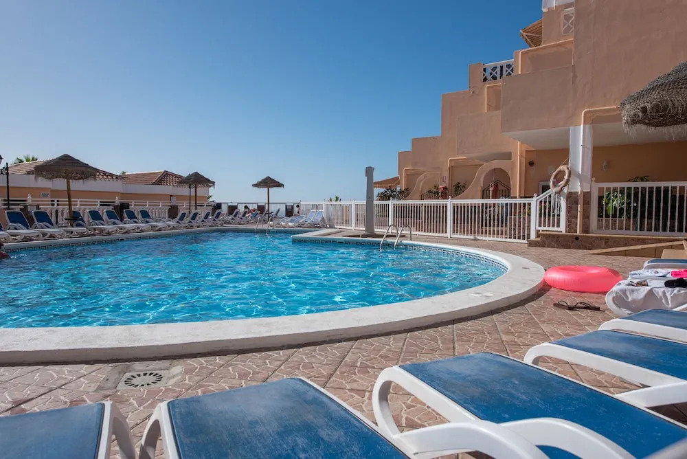 109. Romantic Apartment with Heated Pool