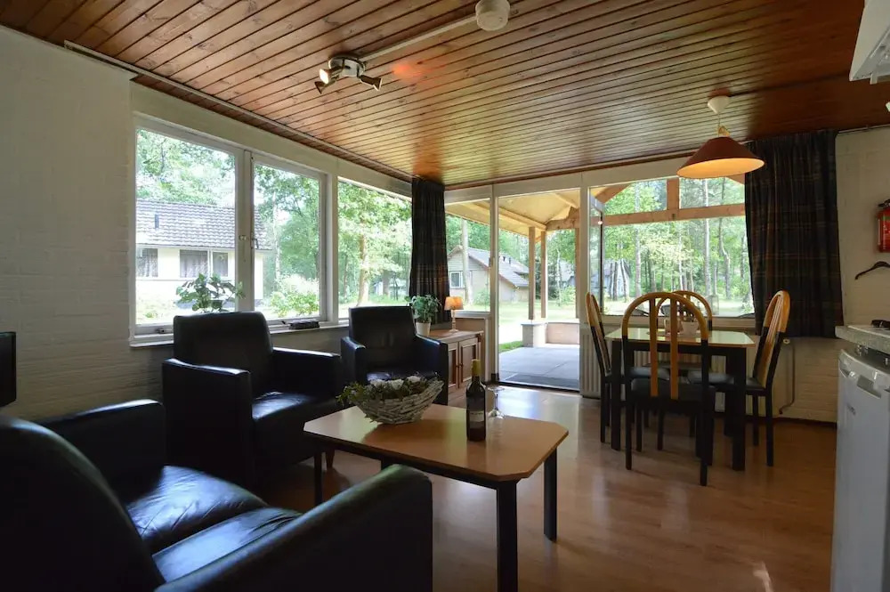 Holiday Home in Stramproy near Nature Reserve