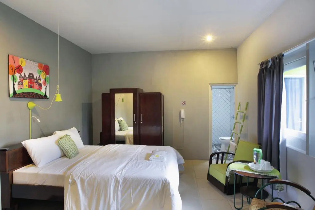 Jeng Tini Guest House