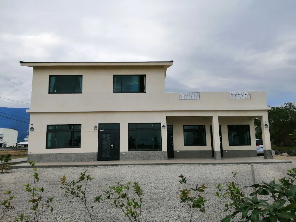 Rural Scenery Villa