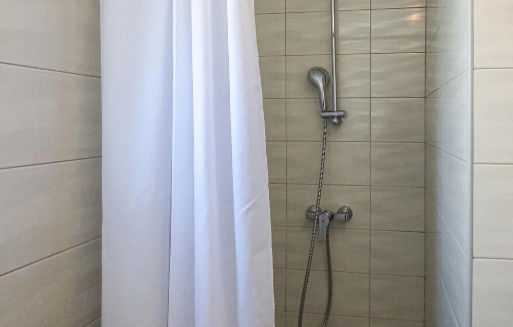 Awesome Apartment in Duce With Wifi and 1 Bedrooms