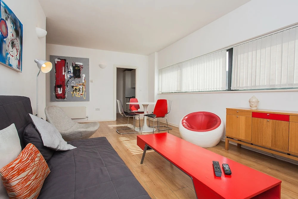 Modern 2 Bedroom Flat In West Ham